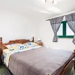 1 Bedroom Gorgeous In Lovran